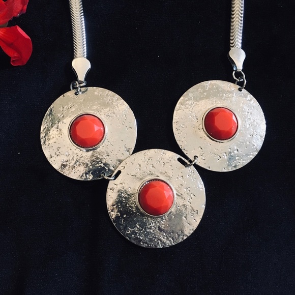 Red earring & necklaces ❤️ - Picture 2 of 7